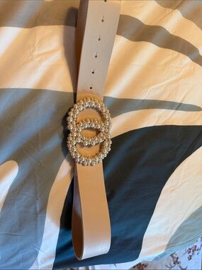Pearl Double-Ring Nude Leather Belt